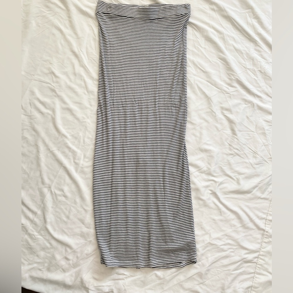 Amuse Society Black and White Striped midi/maxi Skirt size L